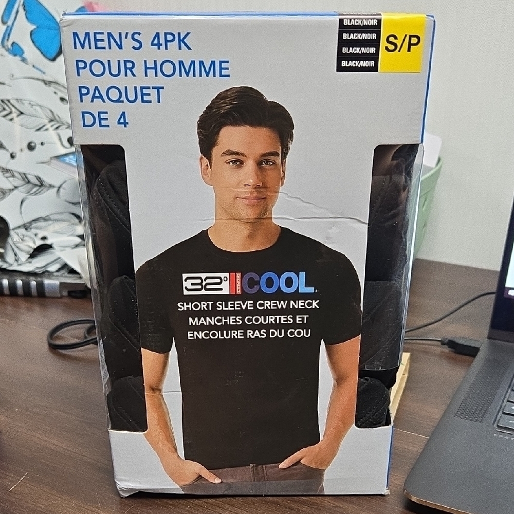 32 Degreed Cool Size S Black 4 Pack of Crew Neck T-Shirts